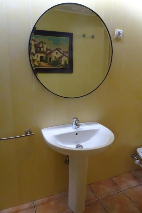 Casa Acogedora Con Barbacoa Βίλα Miravet Εξωτερικό φωτογραφία